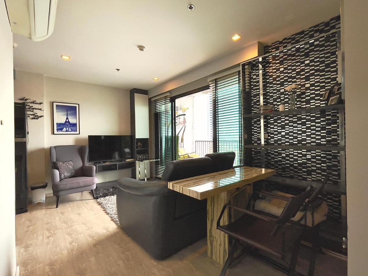 Апартаменты The Base Deluxe Kingsize Паттайя Экстерьер фото